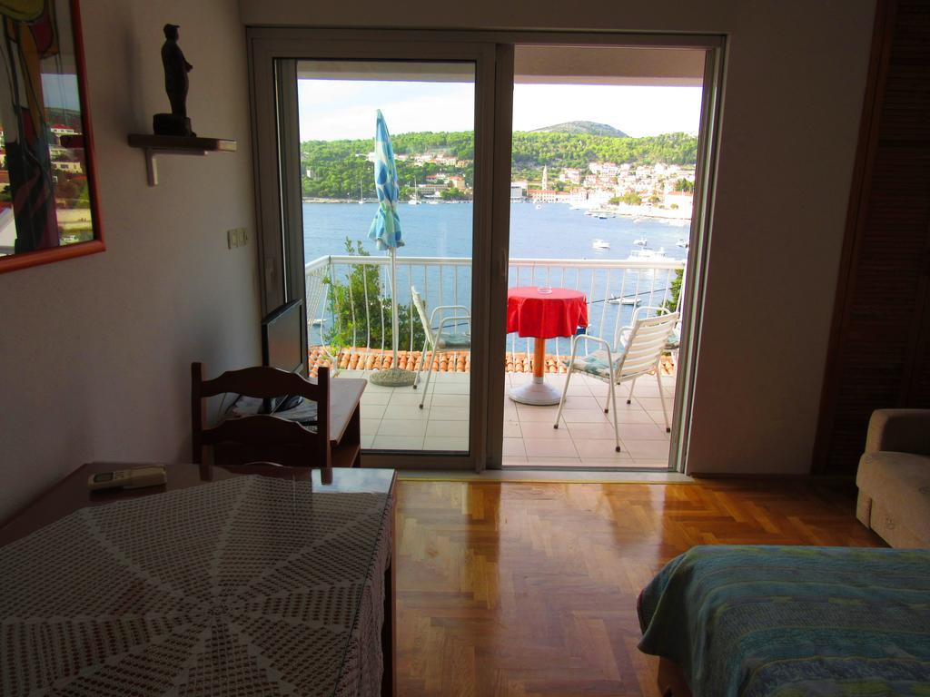 Apartments Bicanic Hvar Town Rom bilde