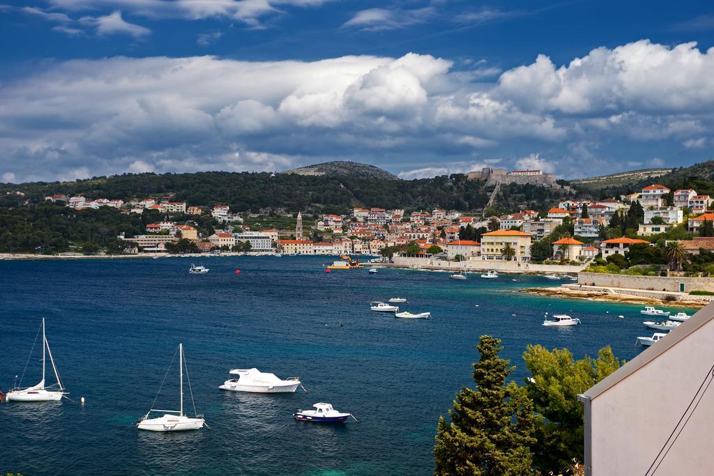 Apartments Bicanic Hvar Town Eksteriør bilde